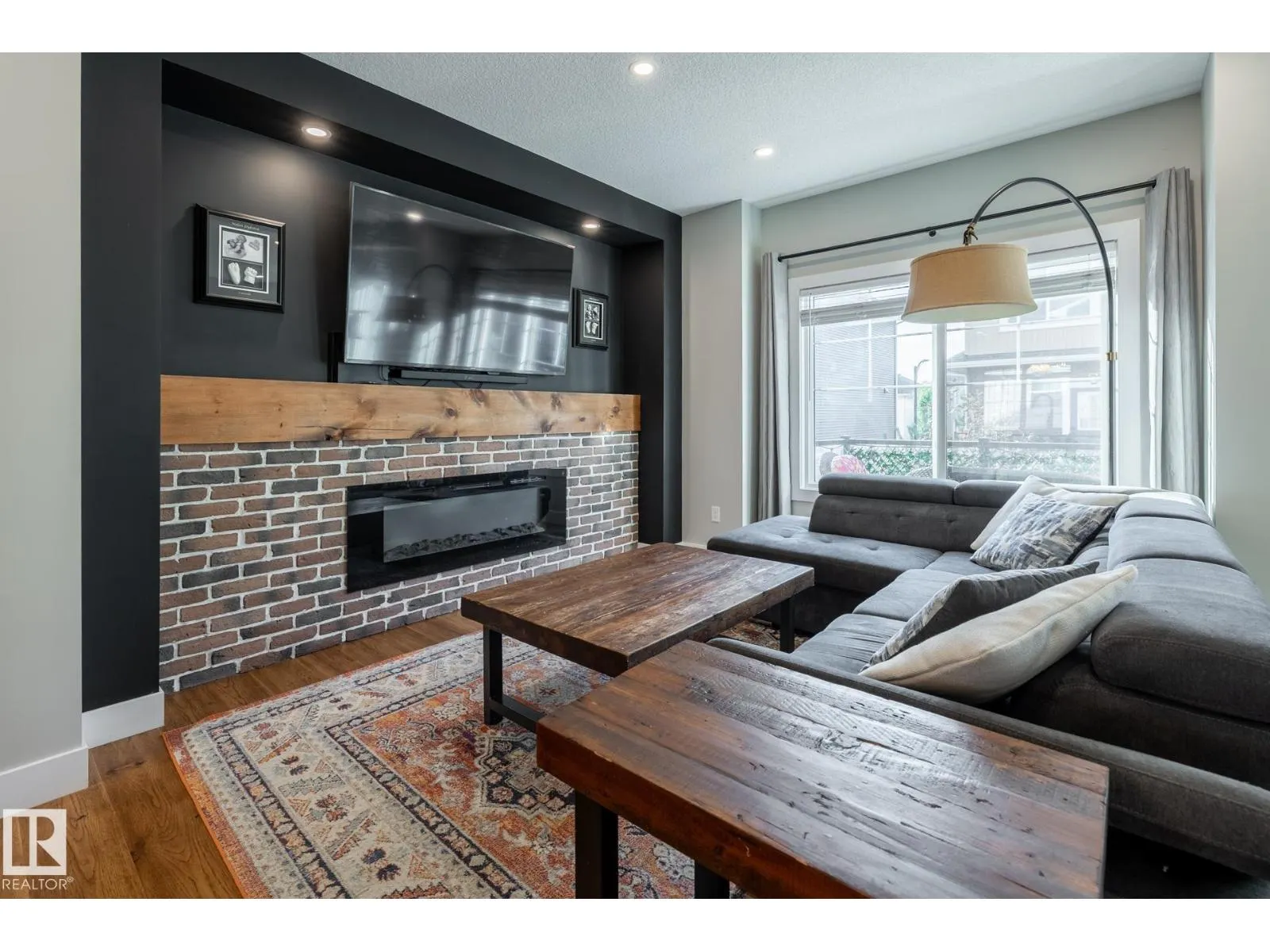 #30 230 Edgemont RD NW
