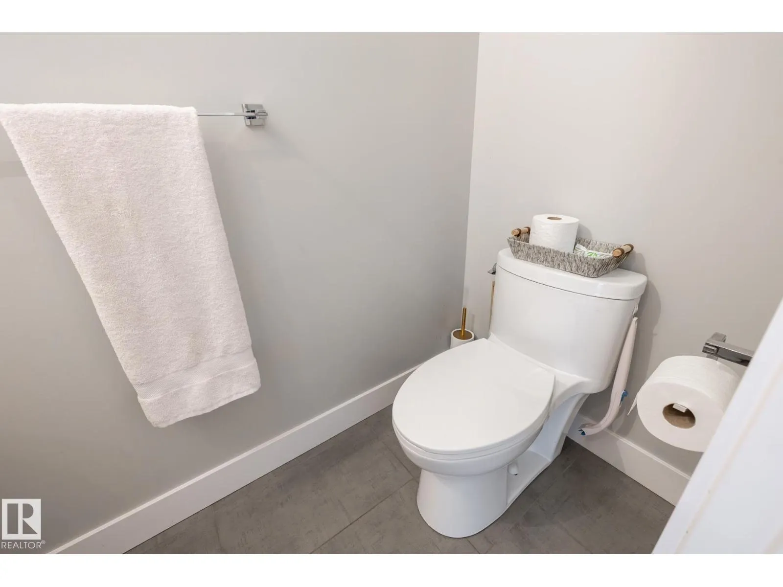#30 230 Edgemont RD NW