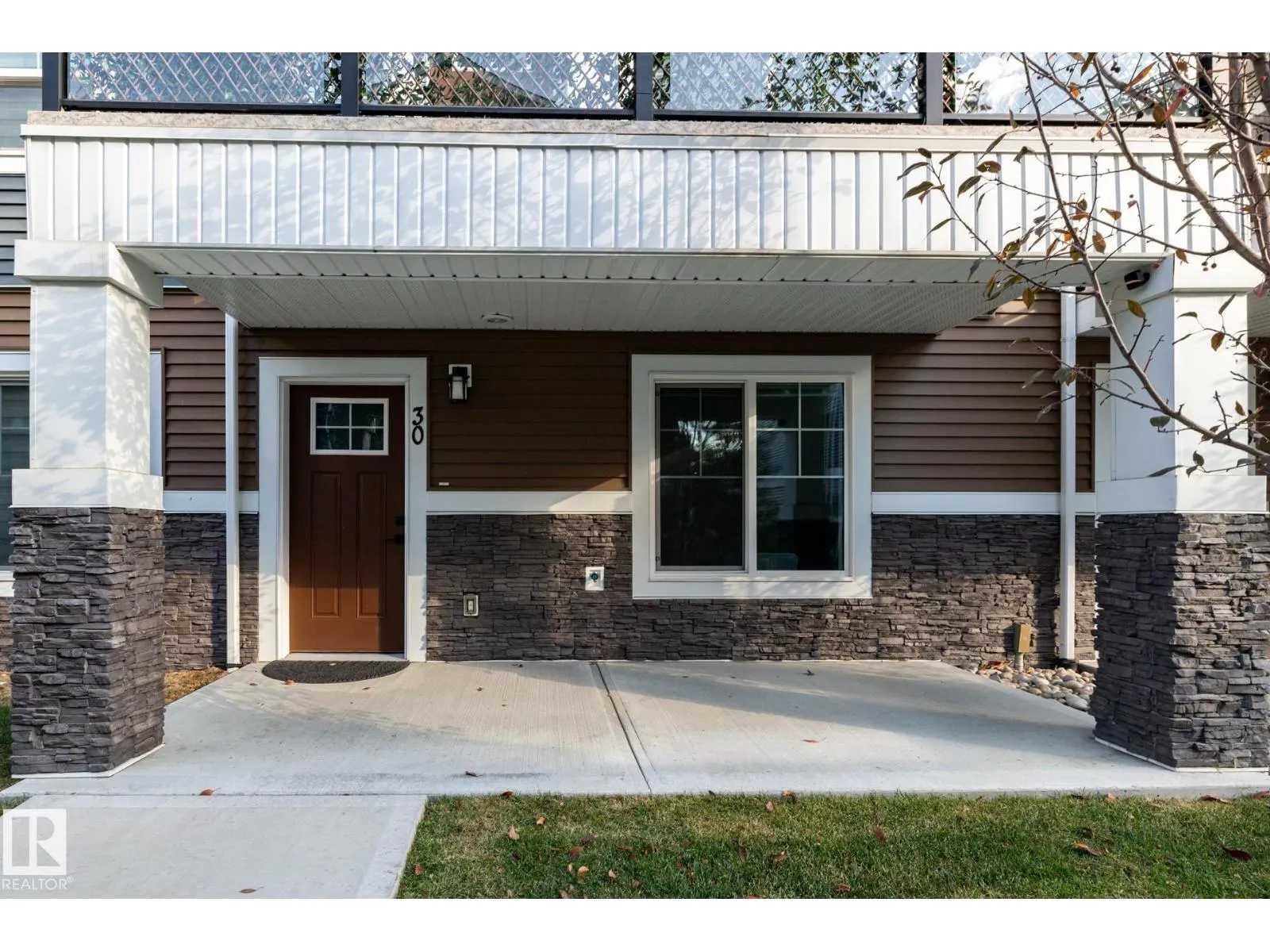 #30 230 Edgemont RD NW