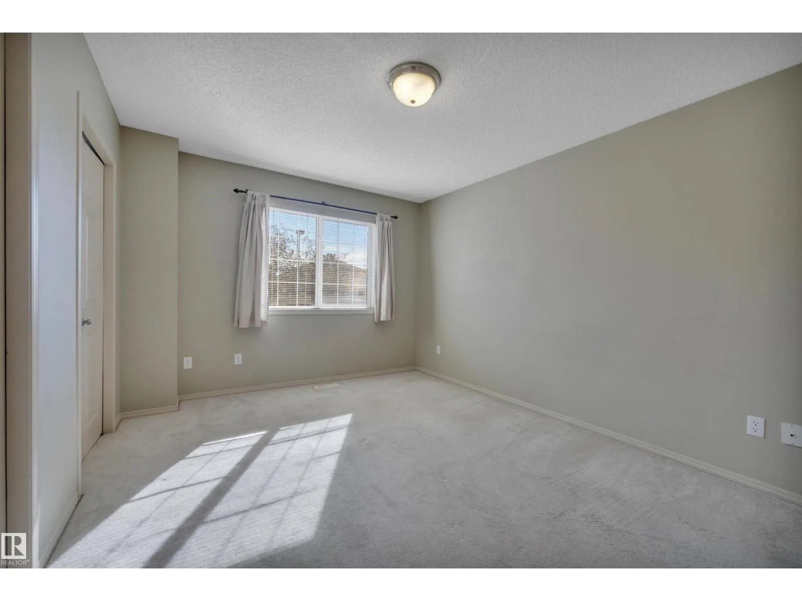 #72 14603 MILLER BV NW