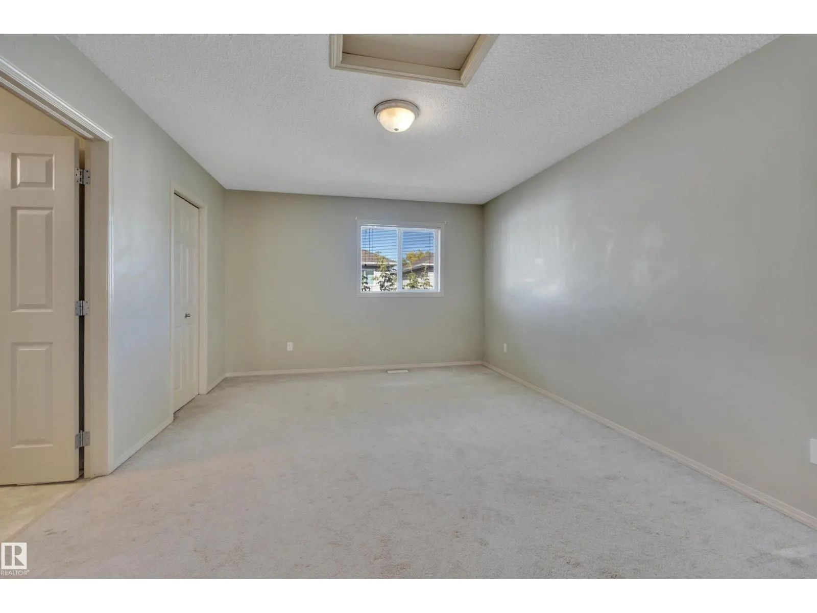 #72 14603 MILLER BV NW