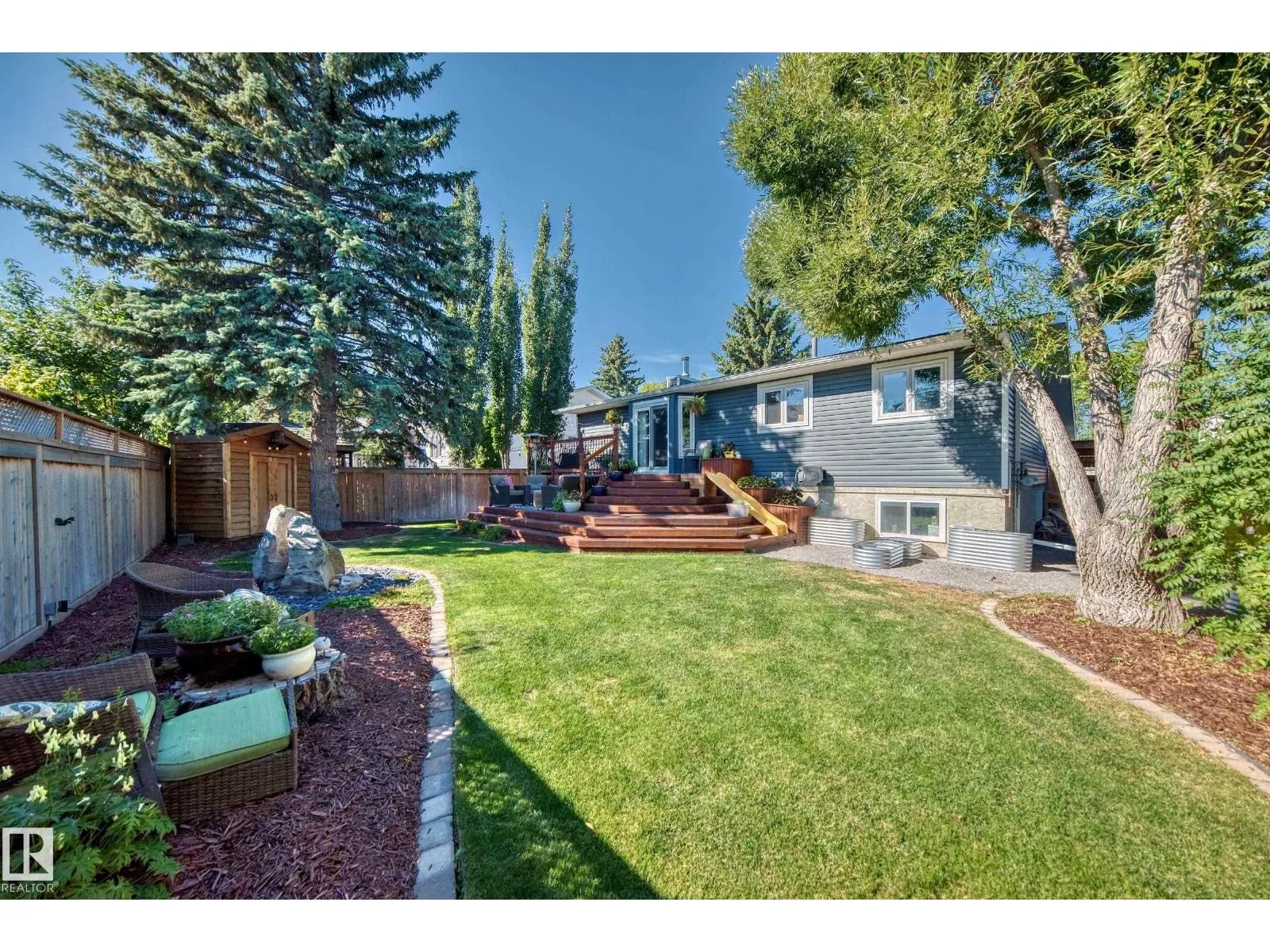 118 LANGHOLM DR