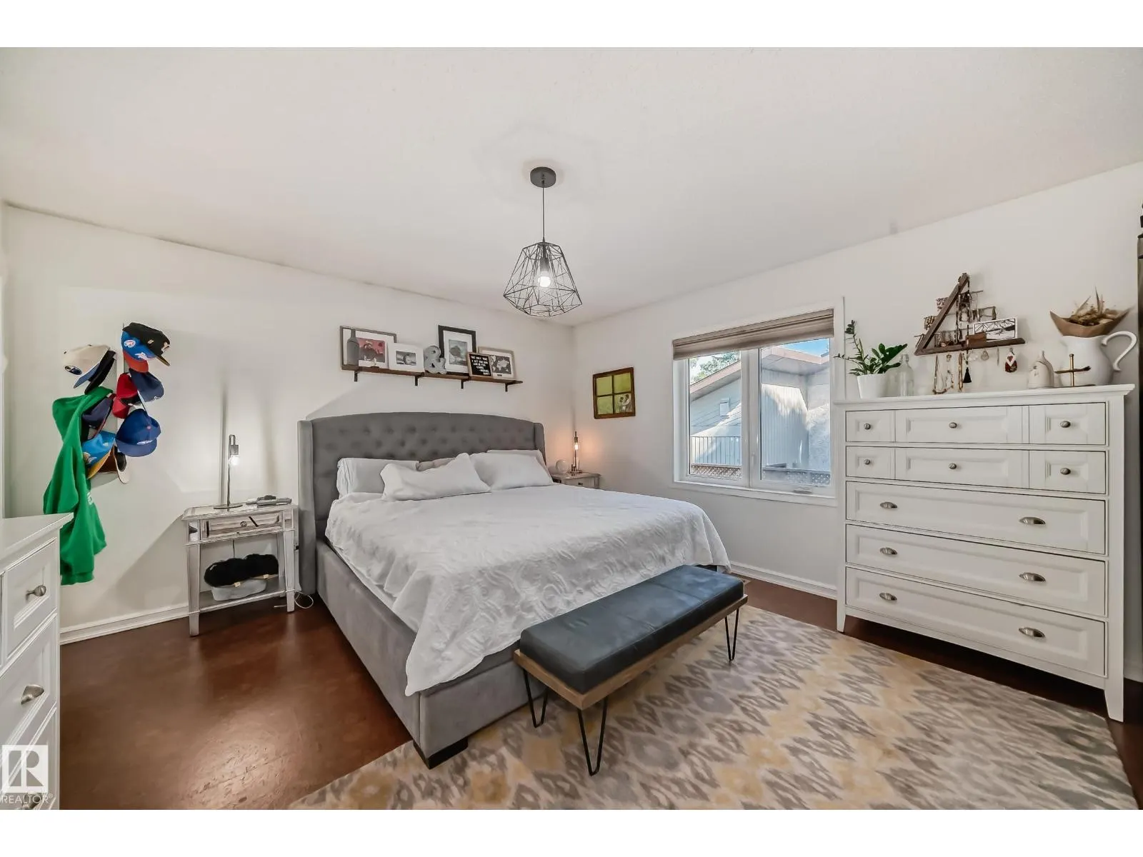 118 LANGHOLM DR