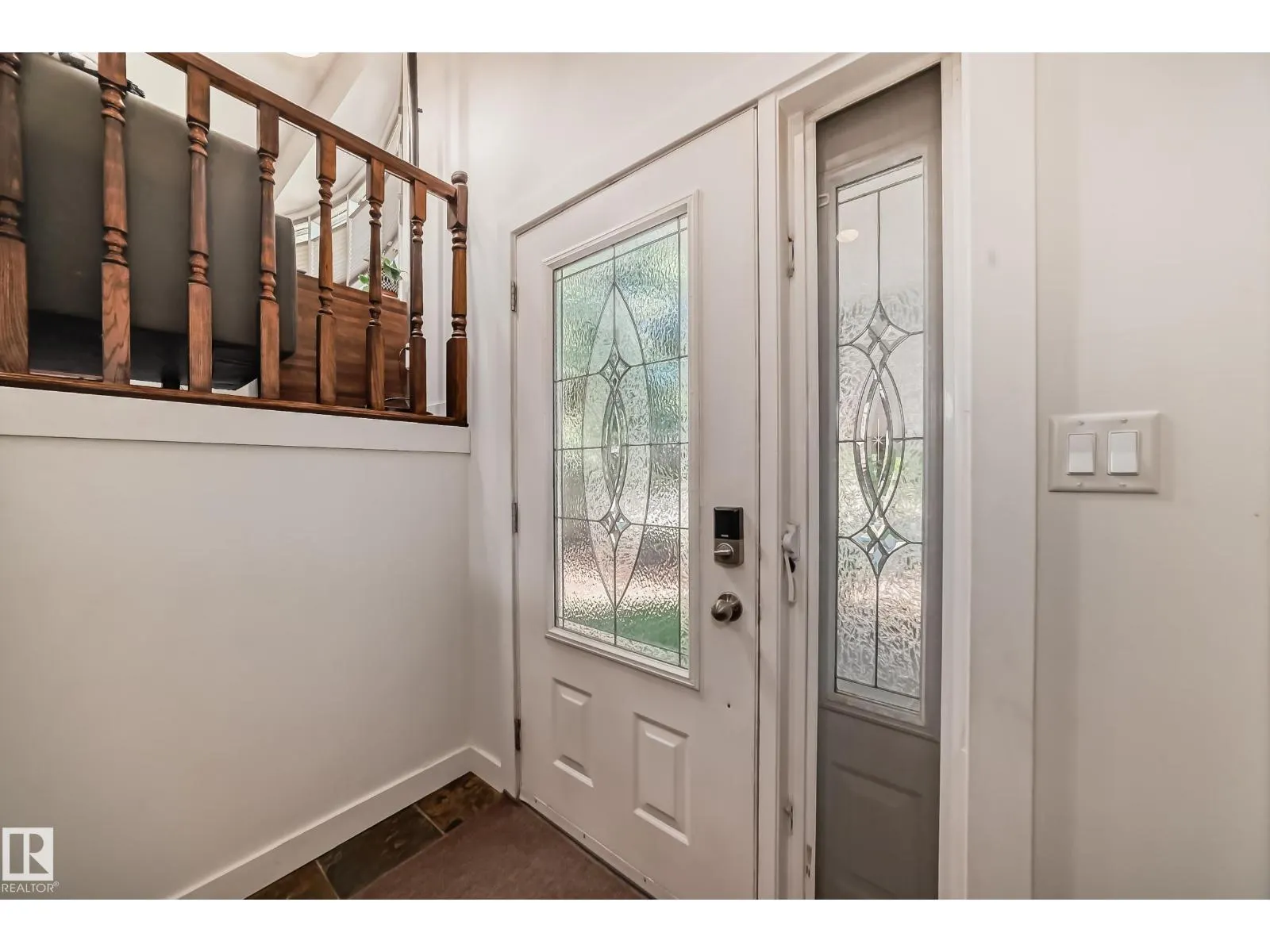 118 LANGHOLM DR
