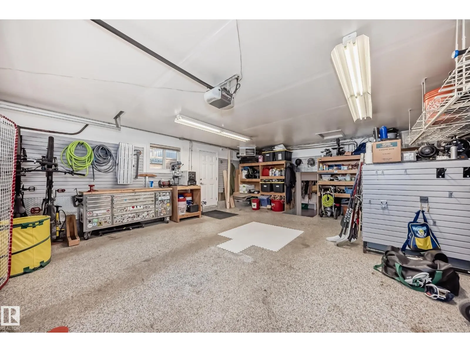118 LANGHOLM DR