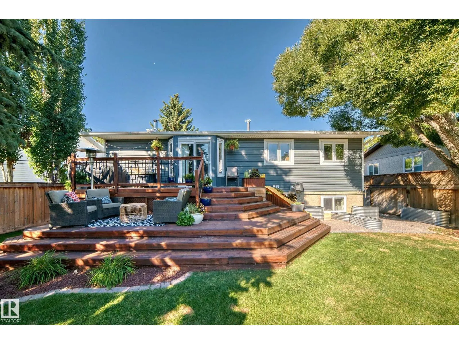 118 LANGHOLM DR
