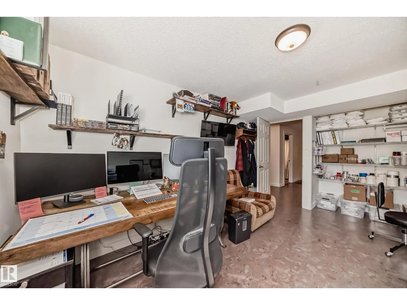 118 LANGHOLM DR