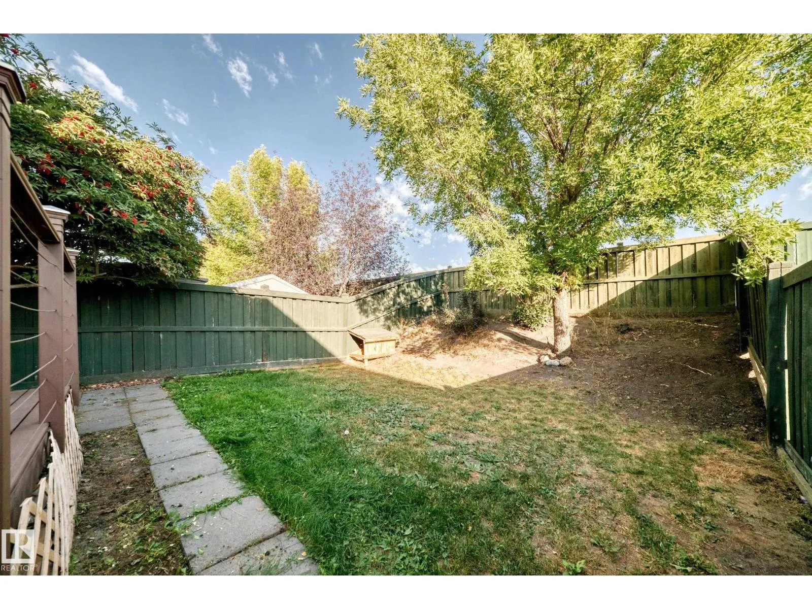 #34 2021 GRANTHAM CT NW