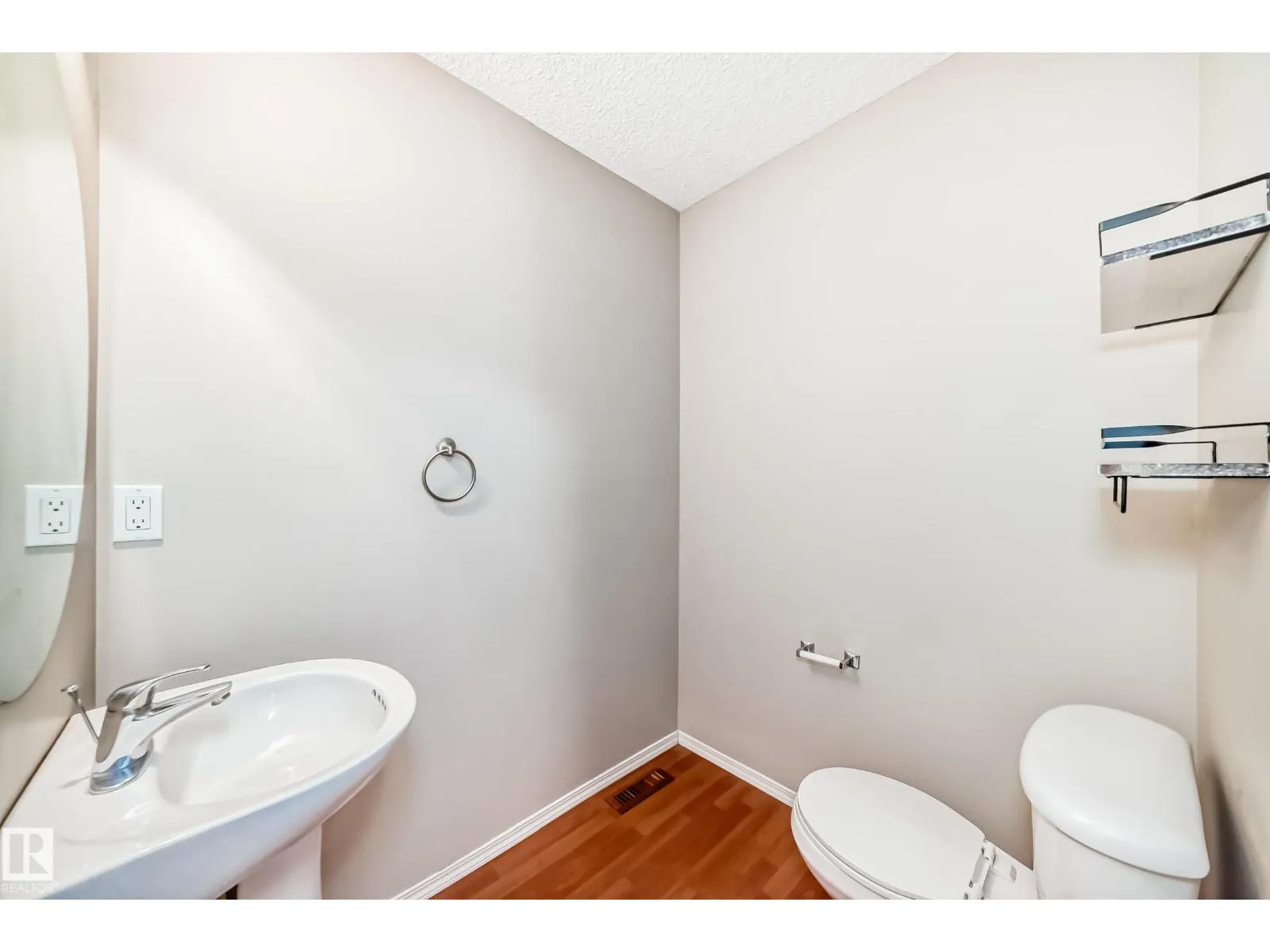 #34 2021 GRANTHAM CT NW