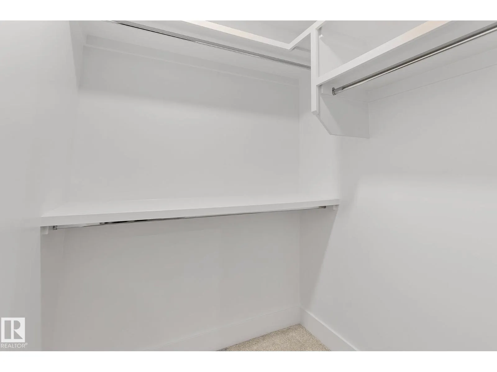 14717 88 AV NW