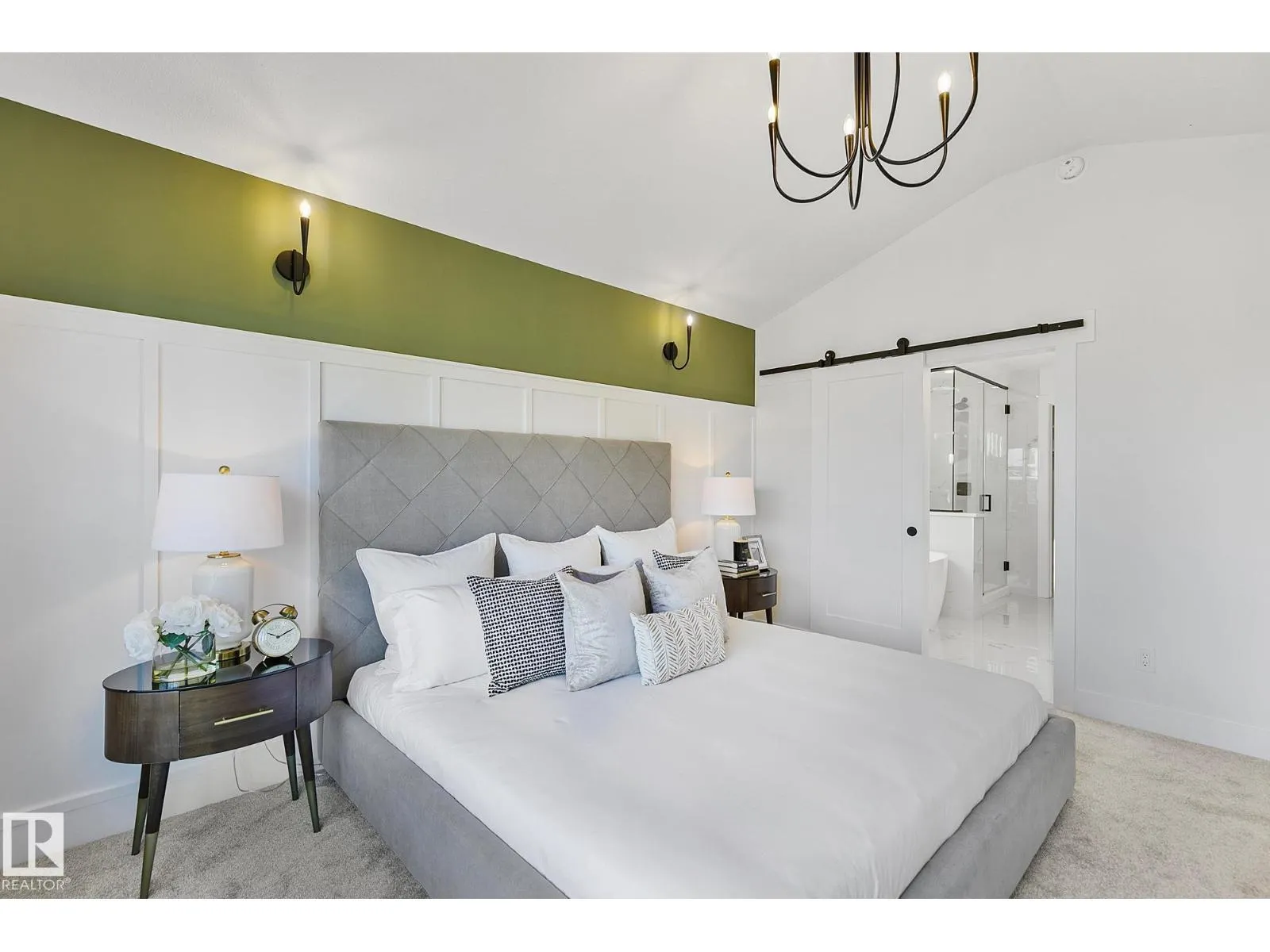 14717 88 AV NW
