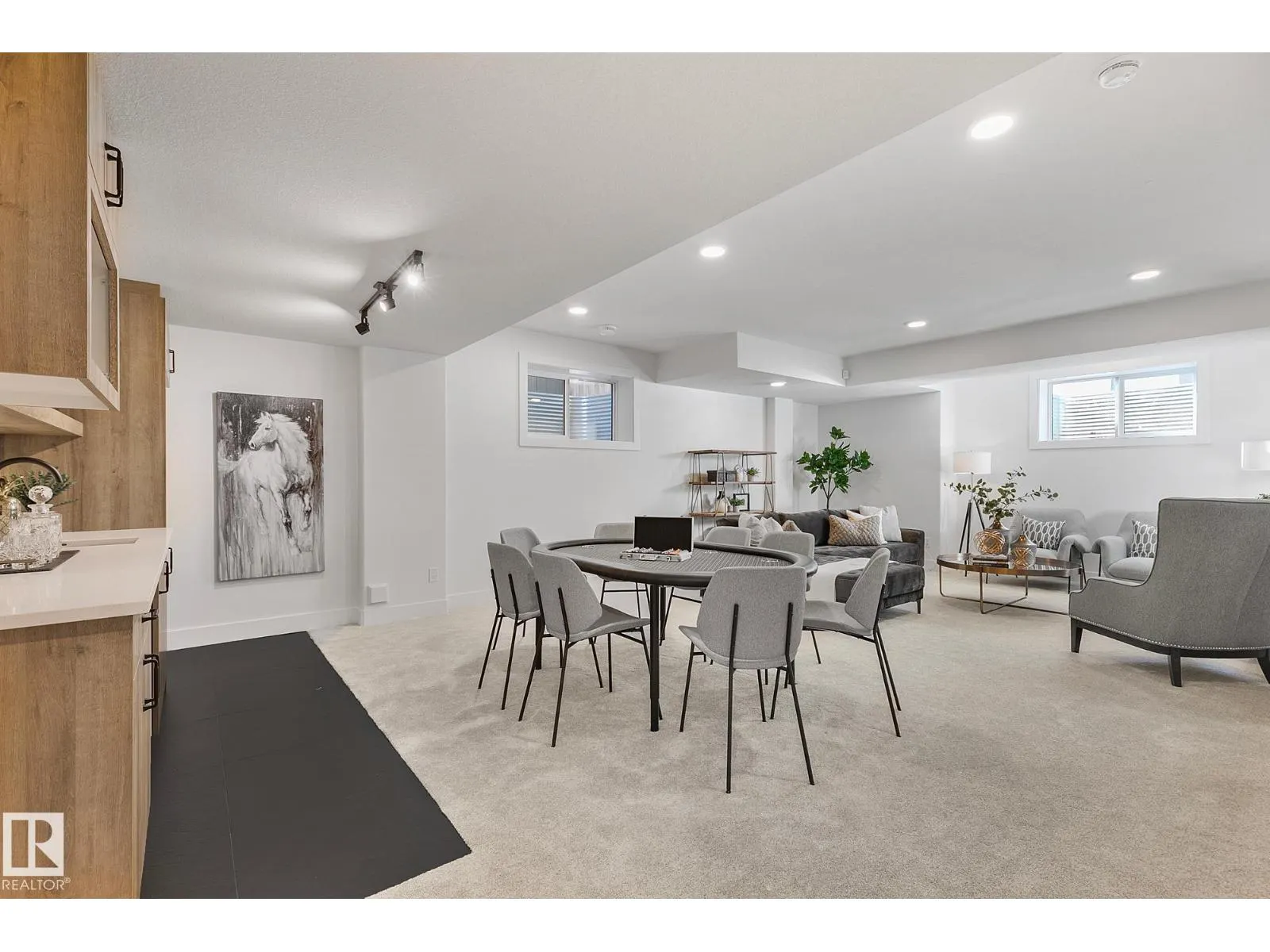 14717 88 AV NW
