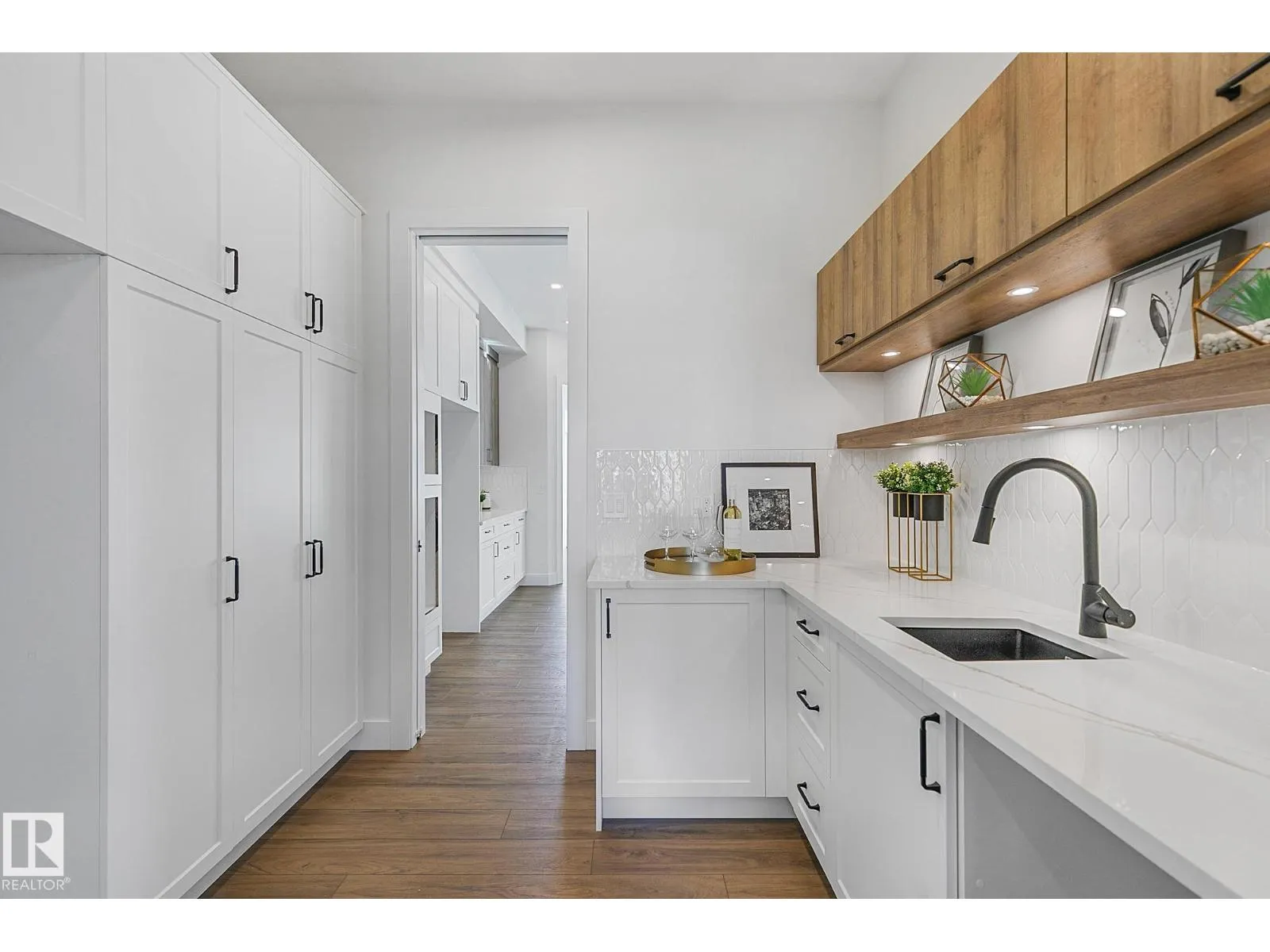 14717 88 AV NW
