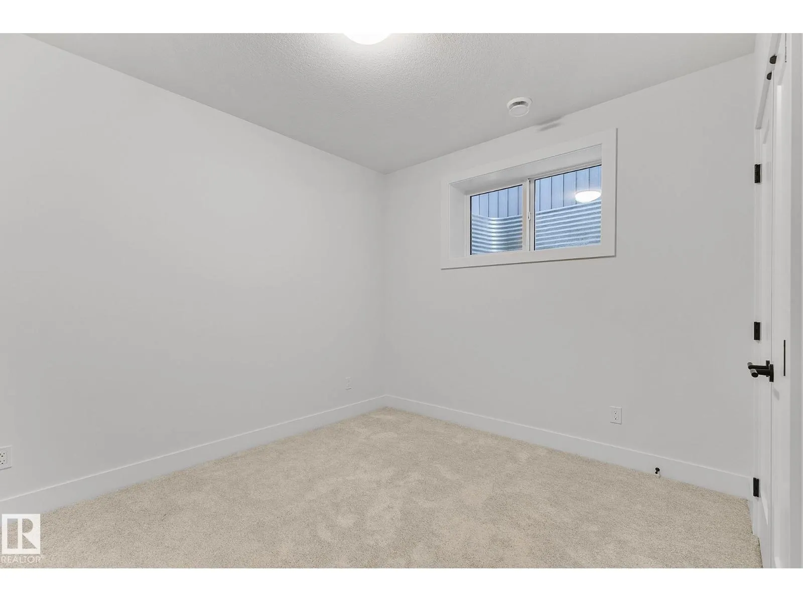 14717 88 AV NW