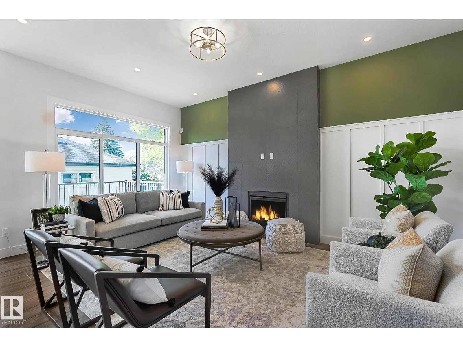 14717 88 AV NW