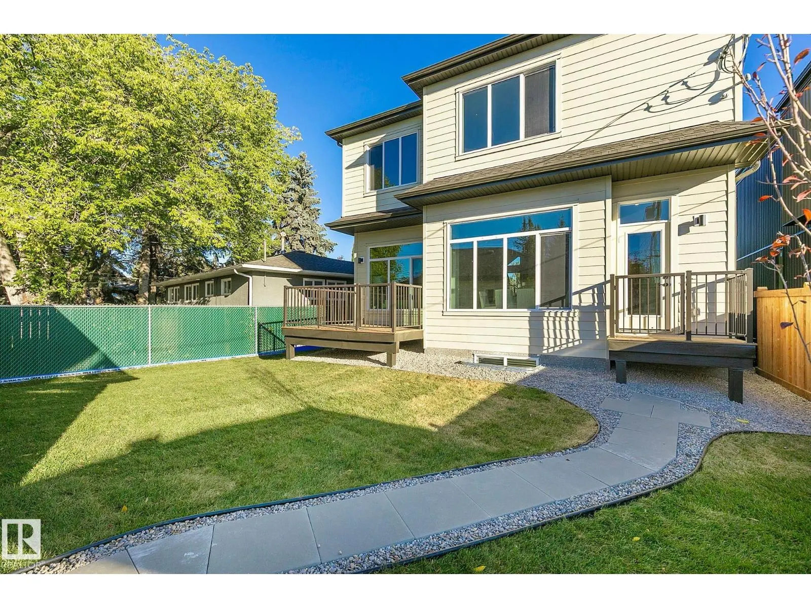 14717 88 AV NW
