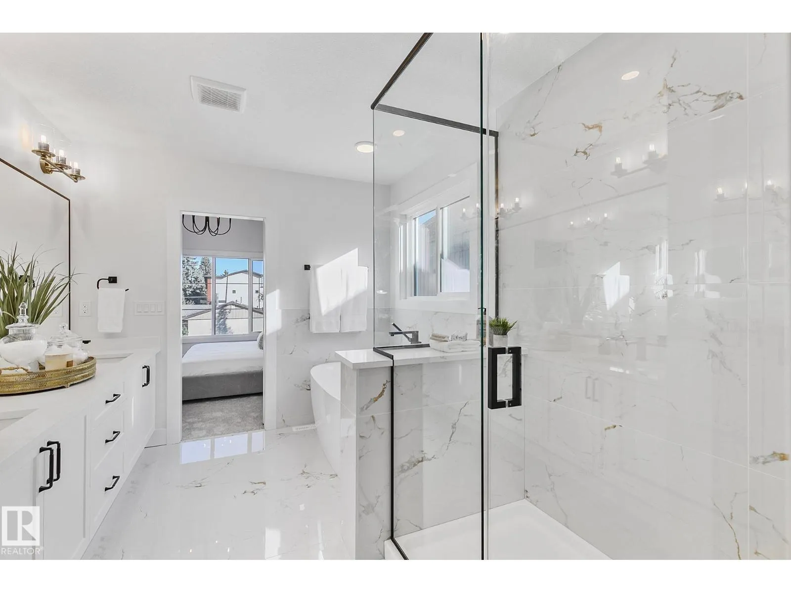 14717 88 AV NW