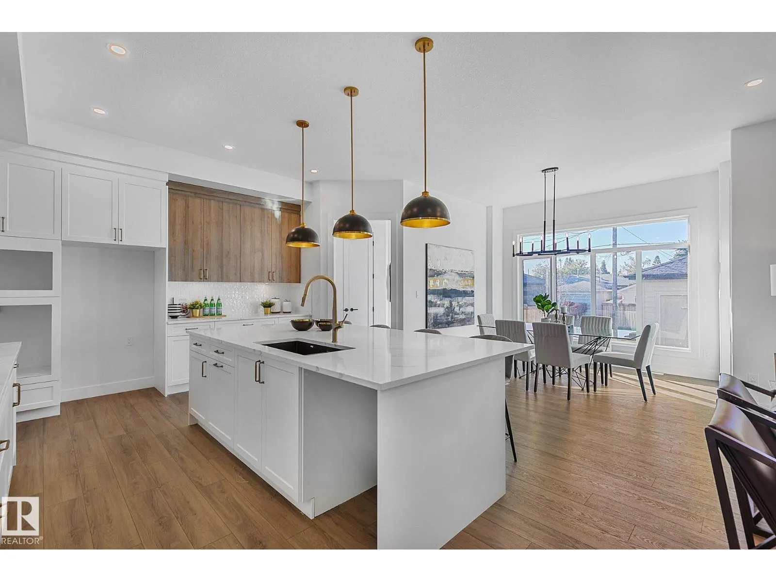 14717 88 AV NW