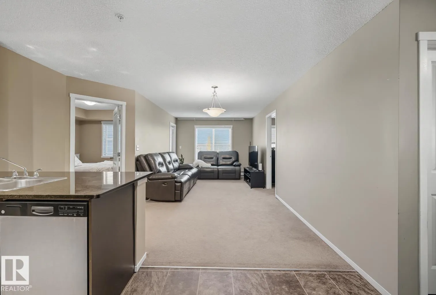 #205 5810 MULLEN PL NW