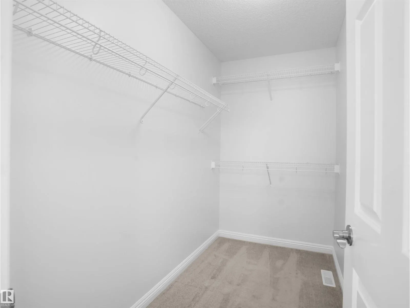 2533 COLE CR SW