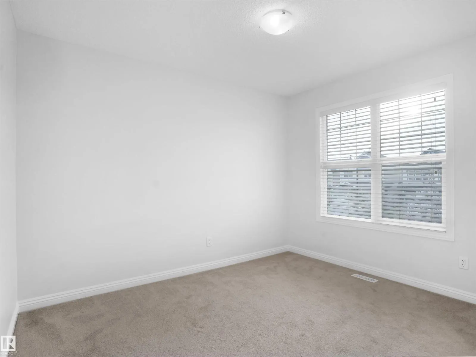 2533 COLE CR SW
