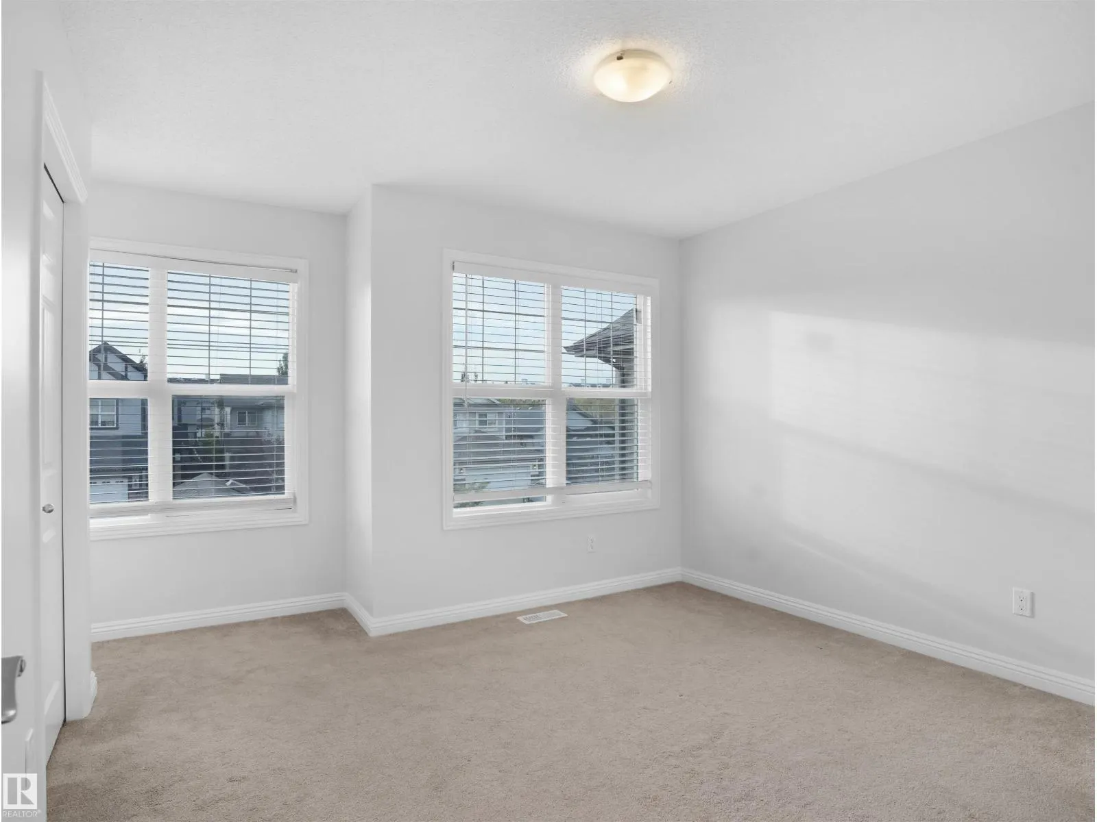 2533 COLE CR SW