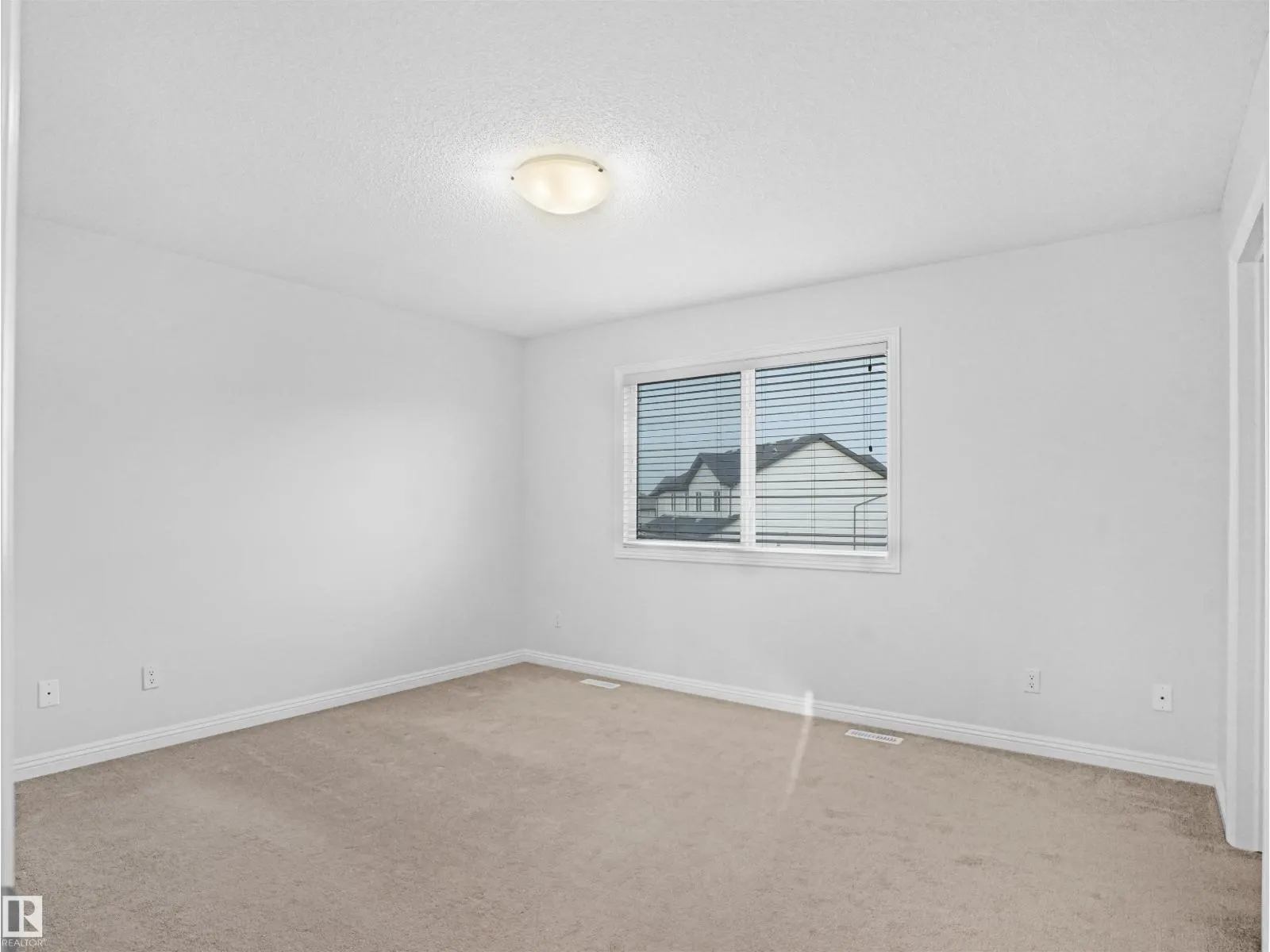2533 COLE CR SW