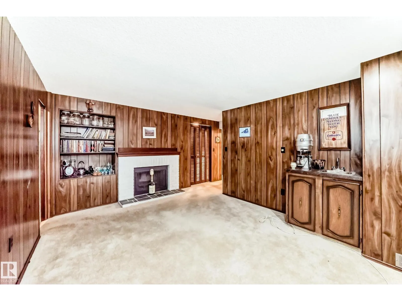 70 FLEETWOOD CR