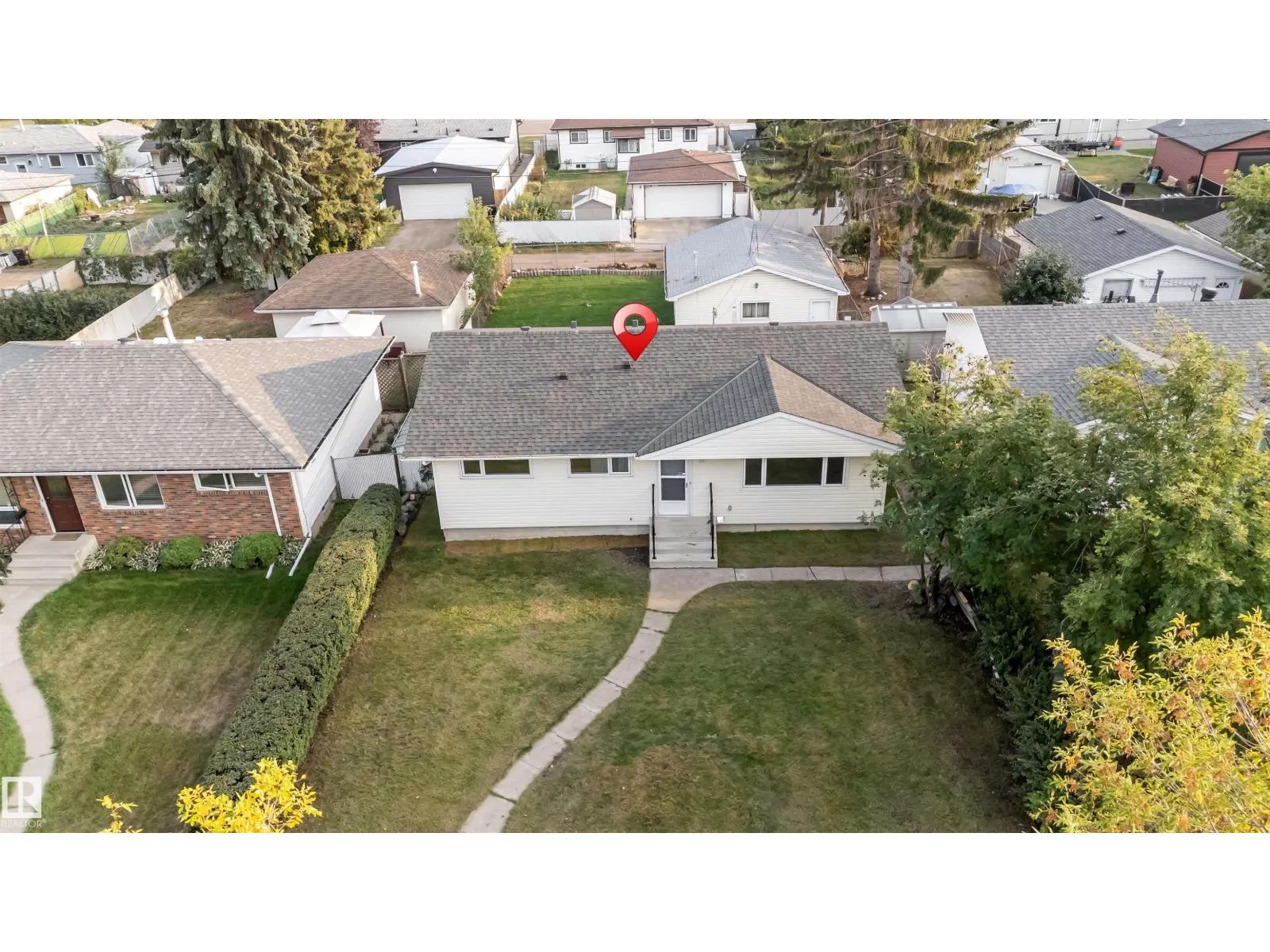 5907 137 AV NW
