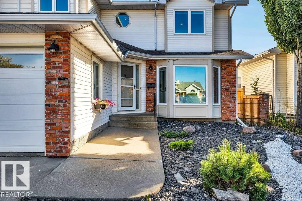 18911 94 AV NW NW