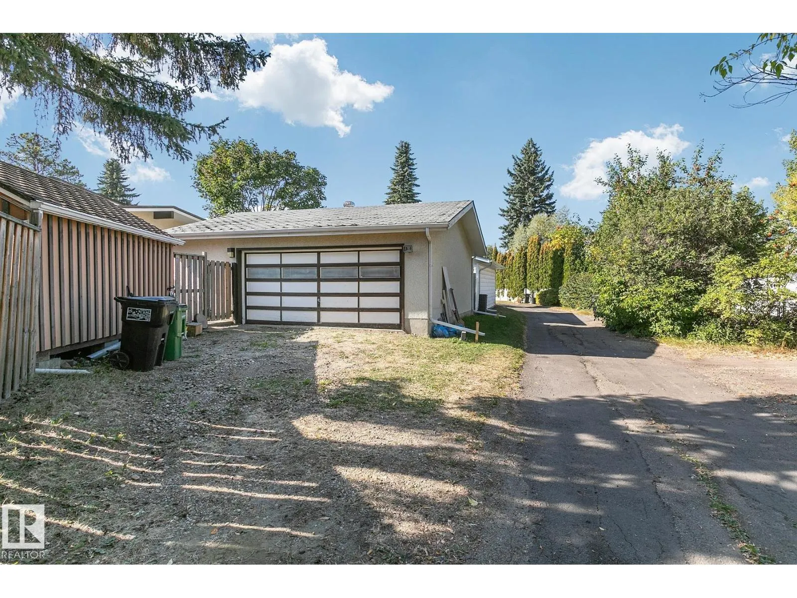 11612 36 AV NW