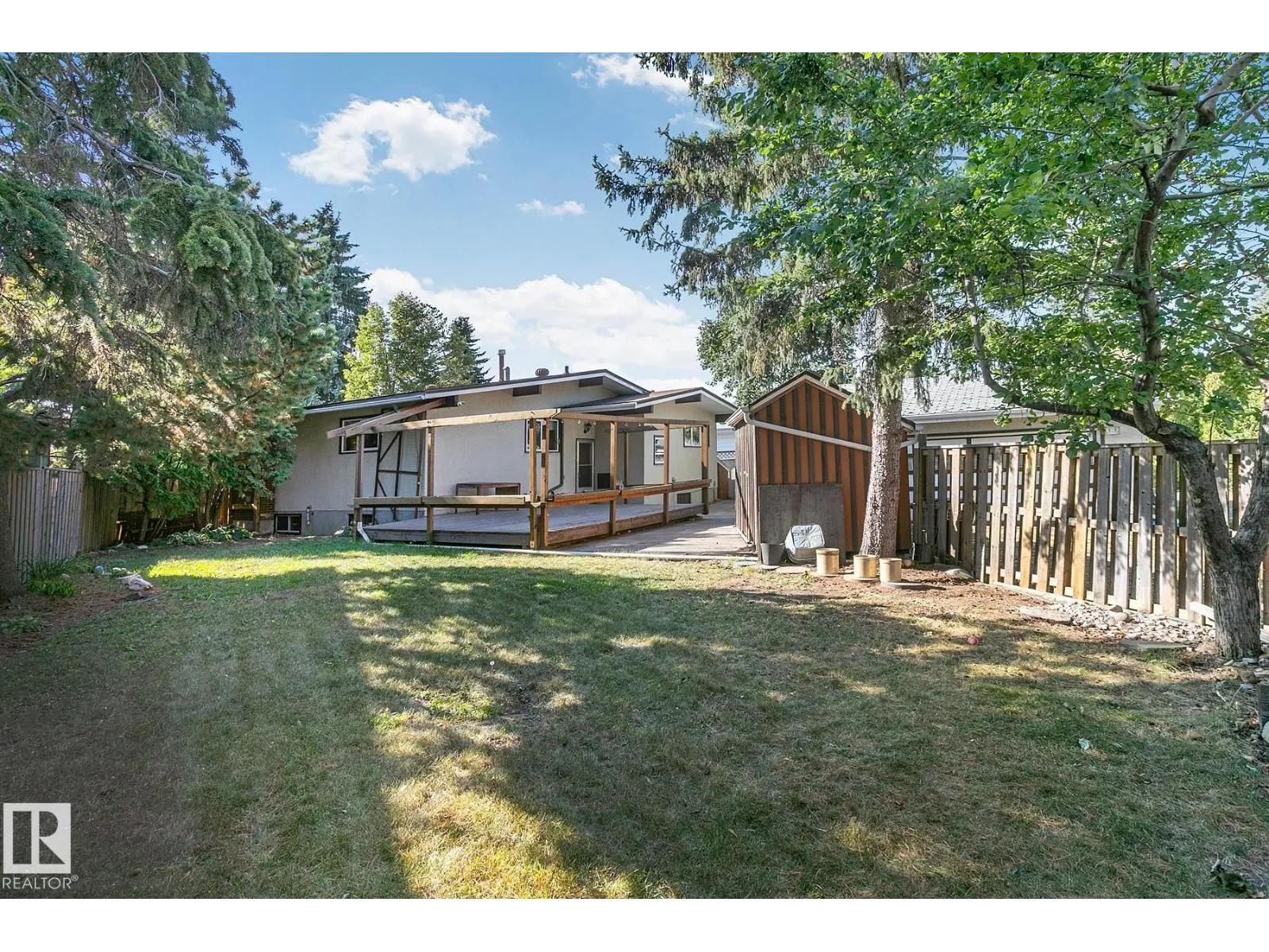 11612 36 AV NW