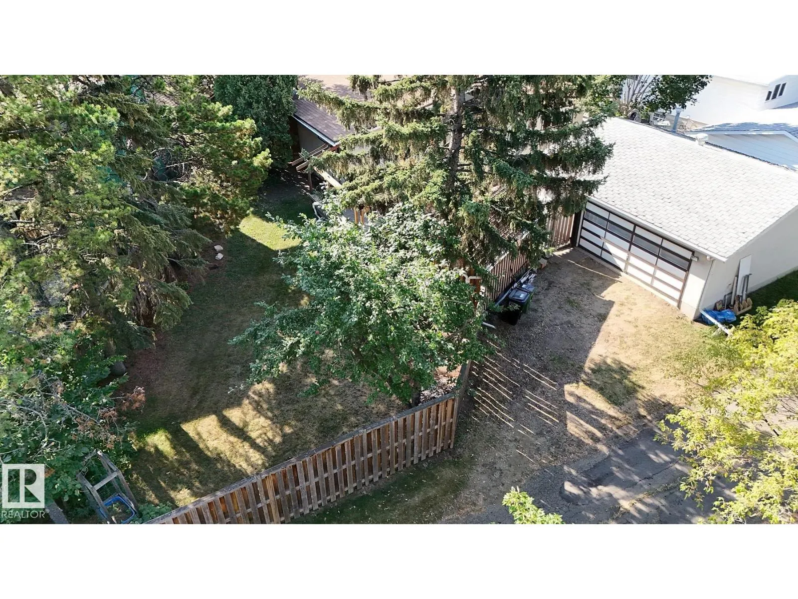 11612 36 AV NW