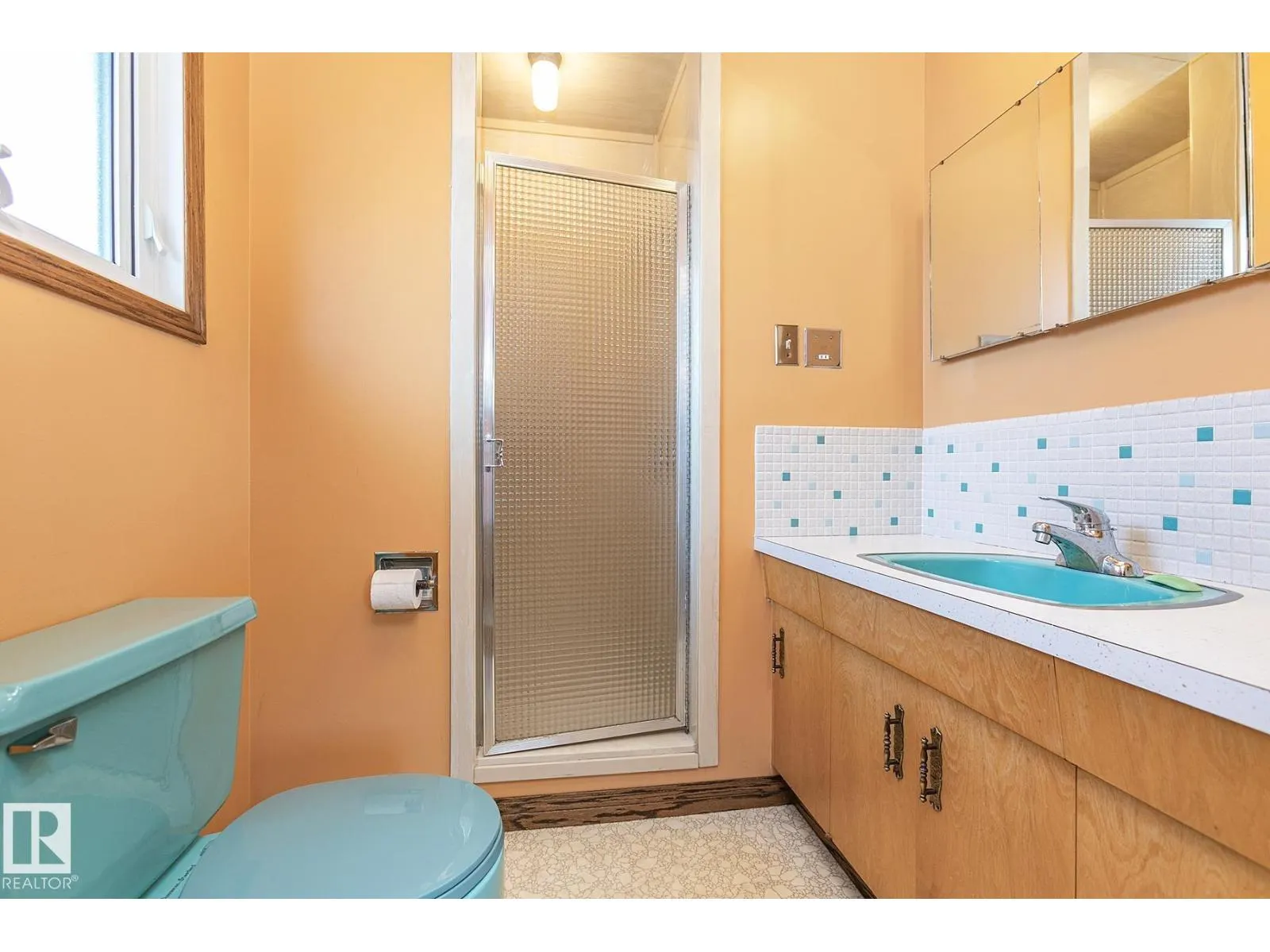 11612 36 AV NW