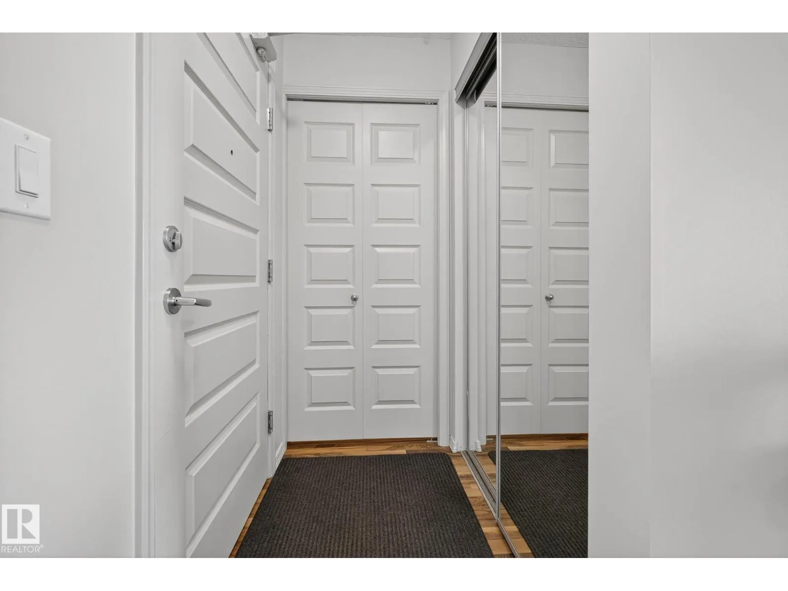 #310 6070 SCHONSEE WY NW