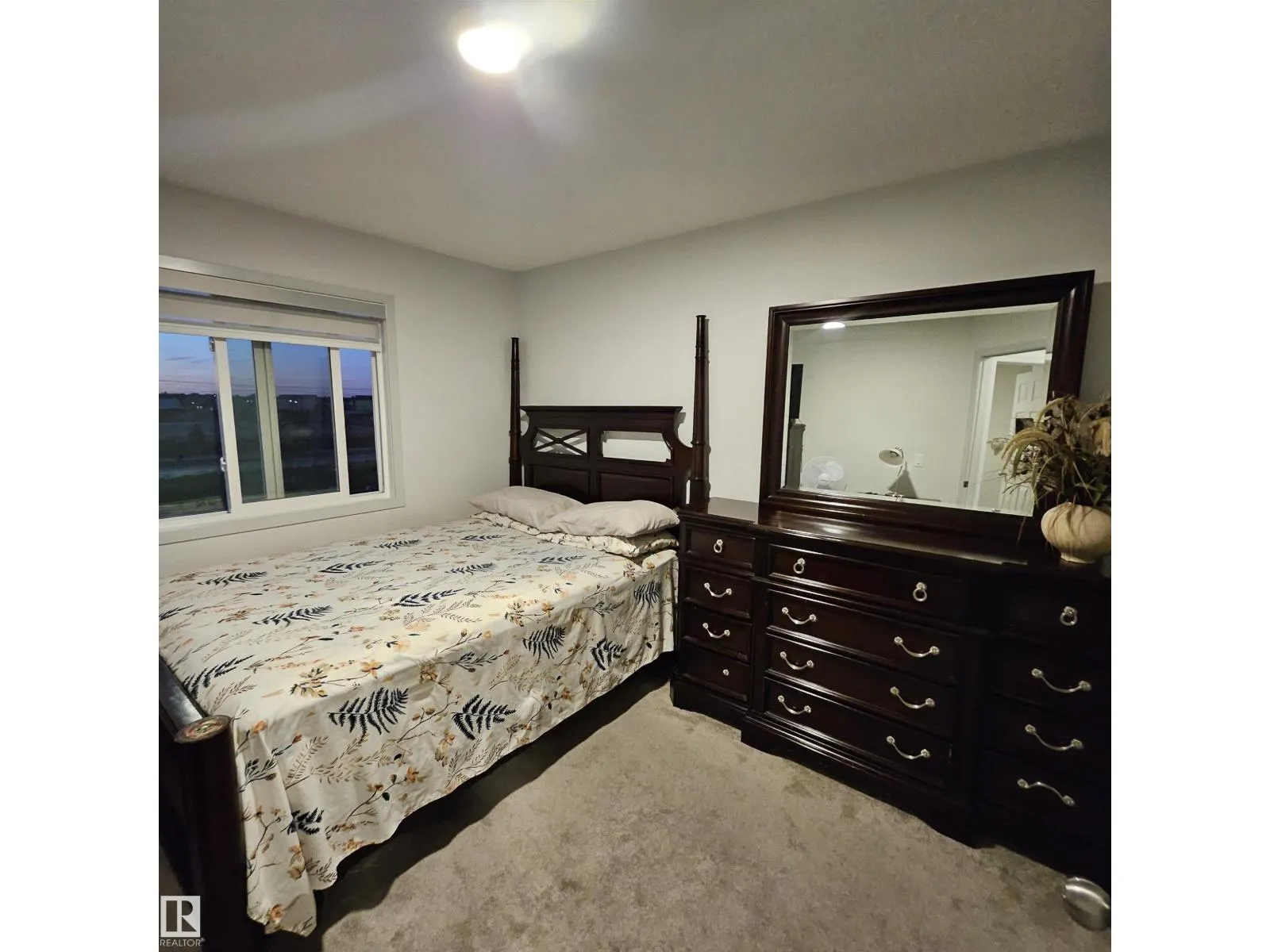 19122 22A AV NW