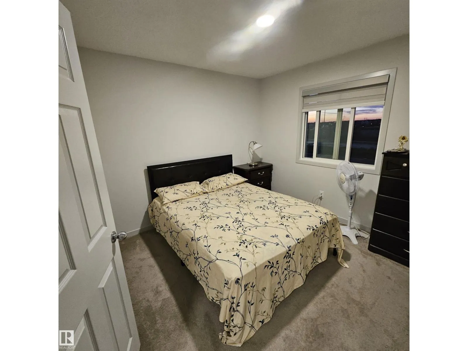 19122 22A AV NW