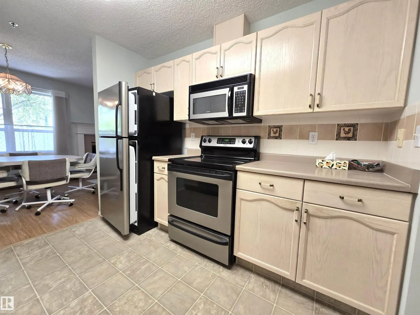 #105 17519 98A AV NW