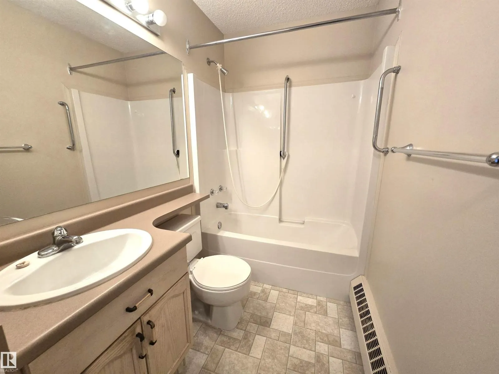 #105 17519 98A AV NW