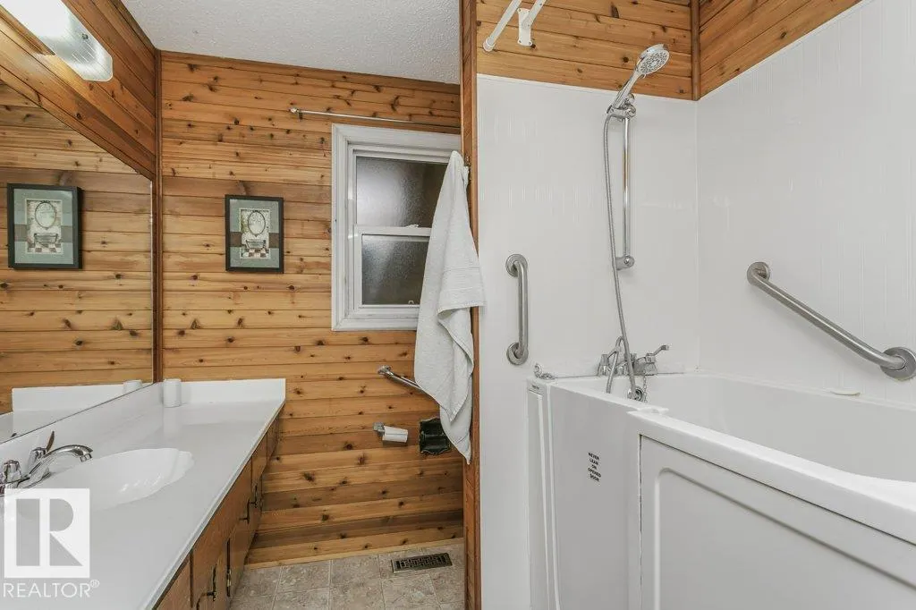 27 MILLGROVE DR