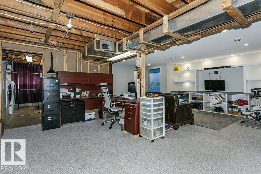27 MILLGROVE DR