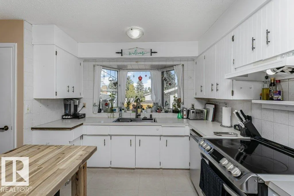 27 MILLGROVE DR