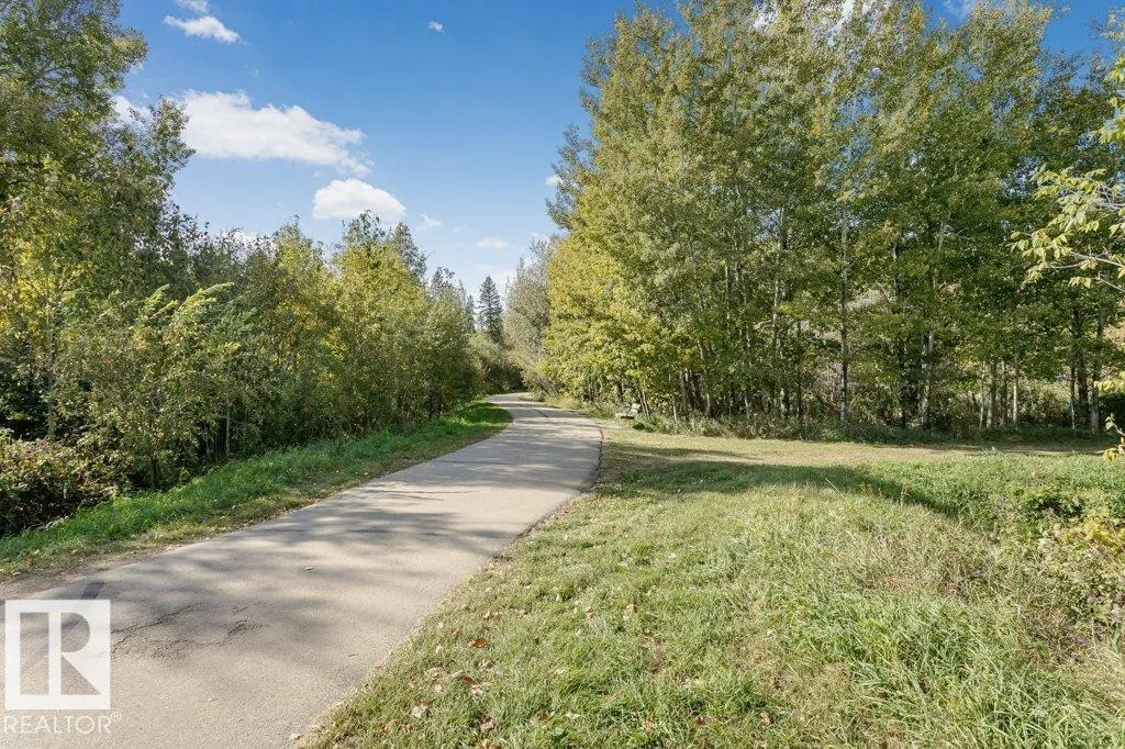 27 MILLGROVE DR