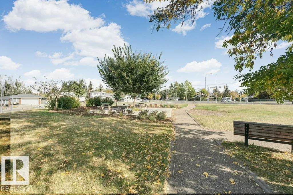 27 MILLGROVE DR