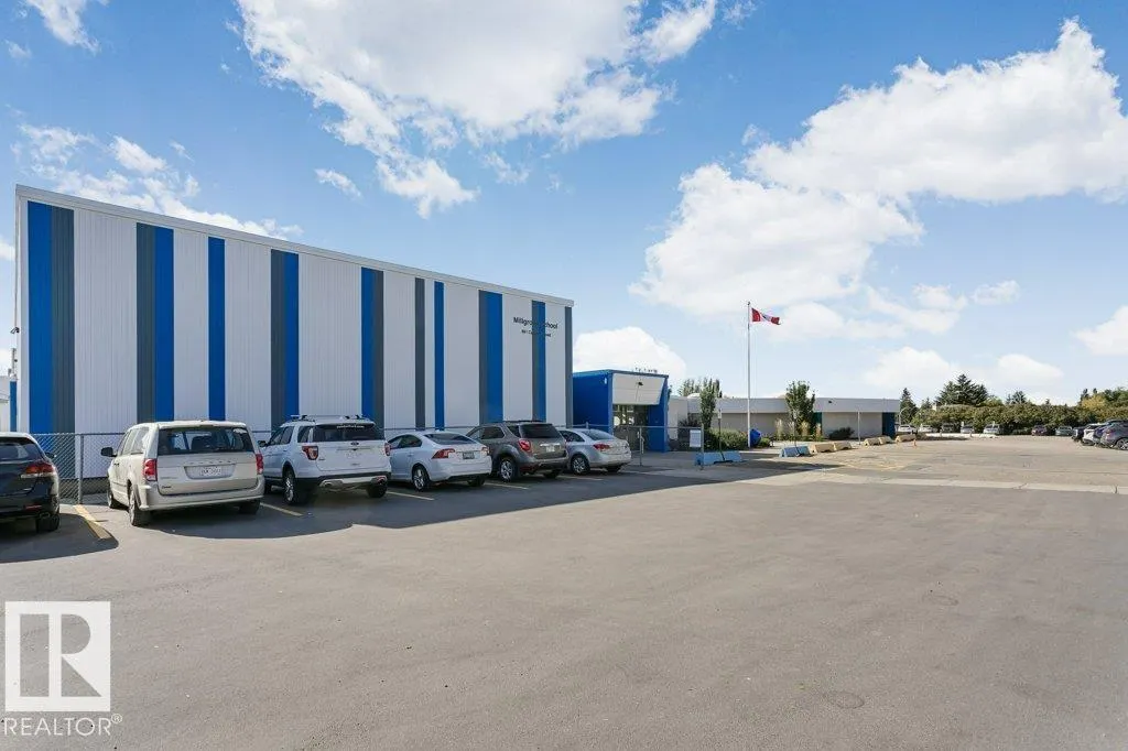 27 MILLGROVE DR