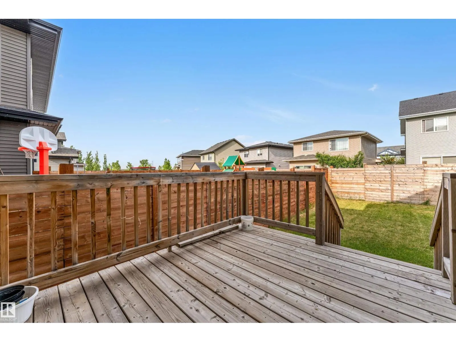 707 40 ST SW