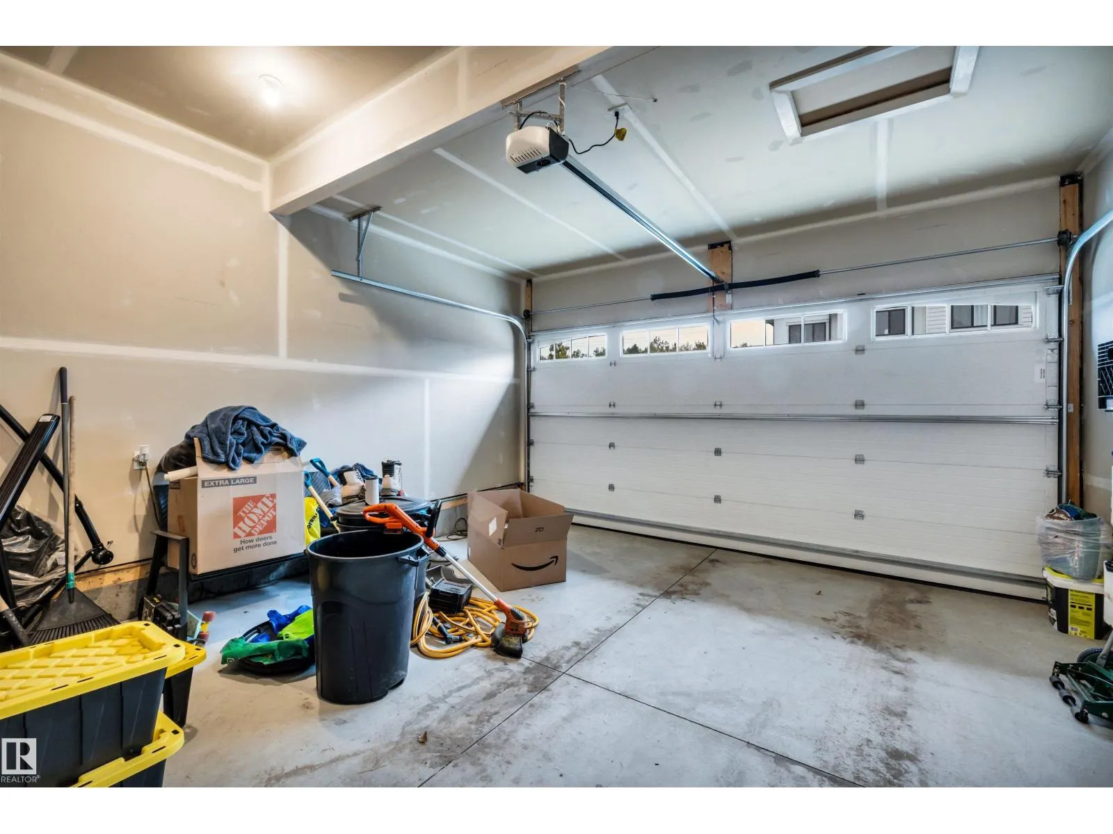 #52 5122 213A ST NW