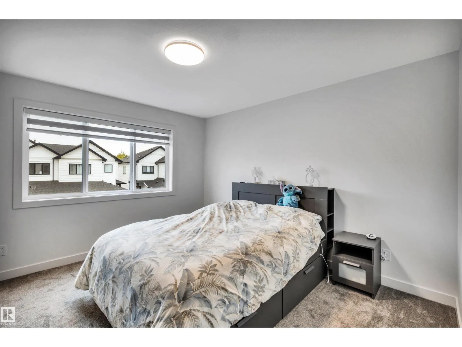 #52 5122 213A ST NW