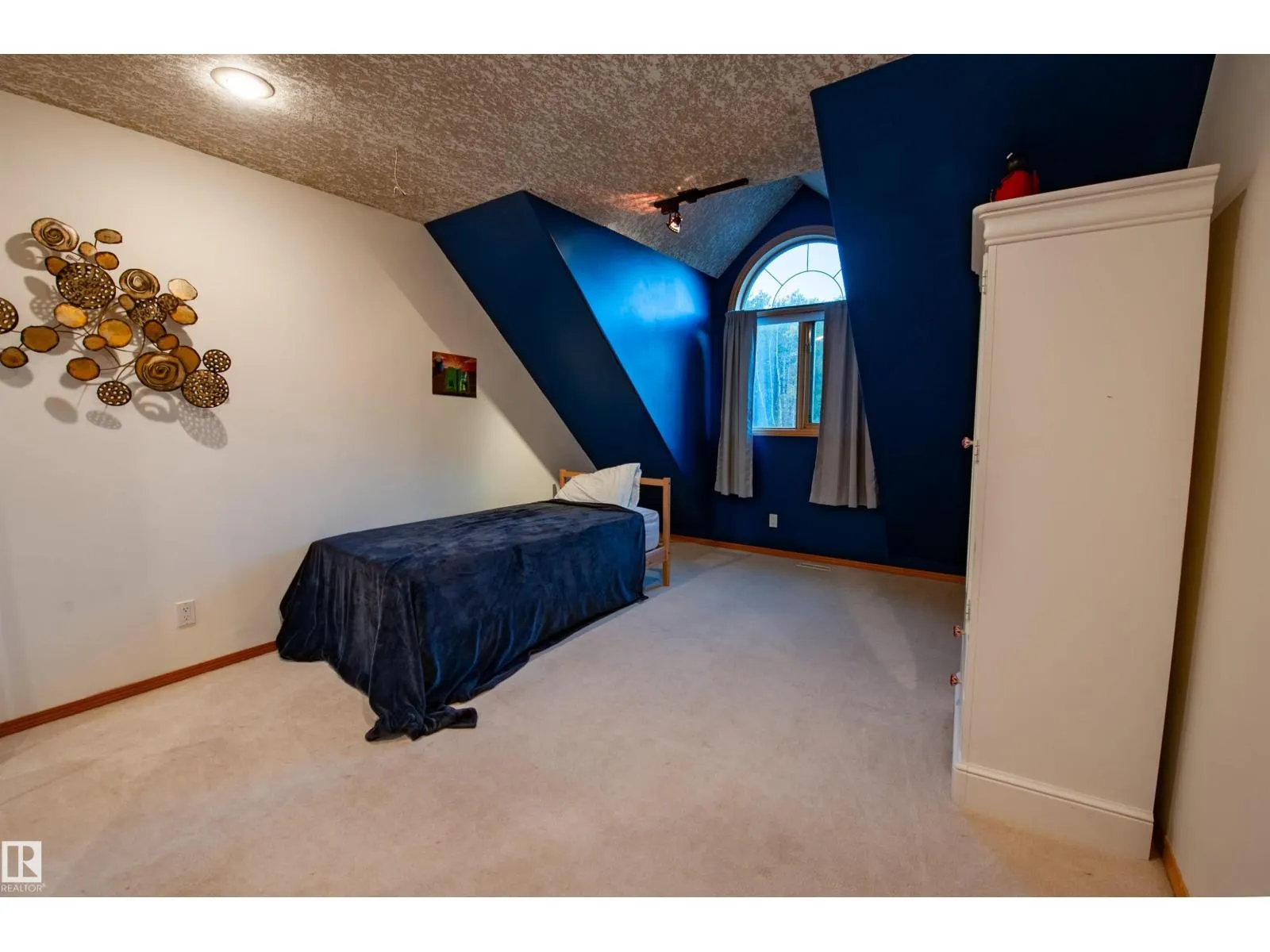 #61 52510 RGE ROAD 213