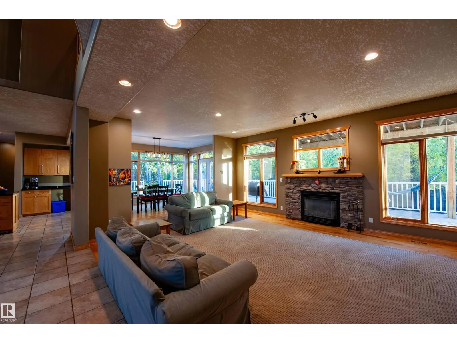 #61 52510 RGE ROAD 213